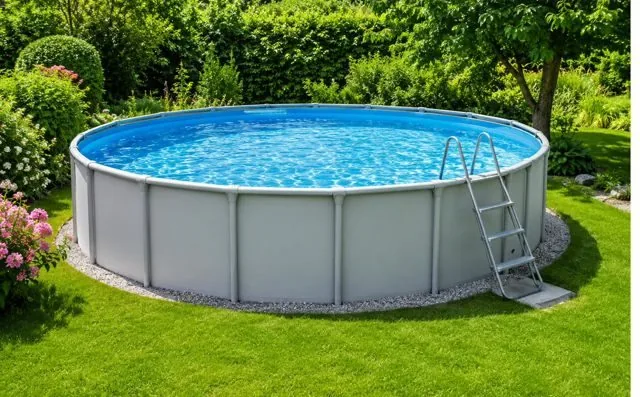 Kleingarten Pool